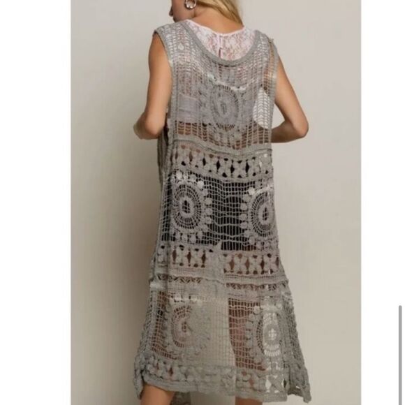 Open Crocheted Layering Maxi Duster Vest - Picture 6 of 7